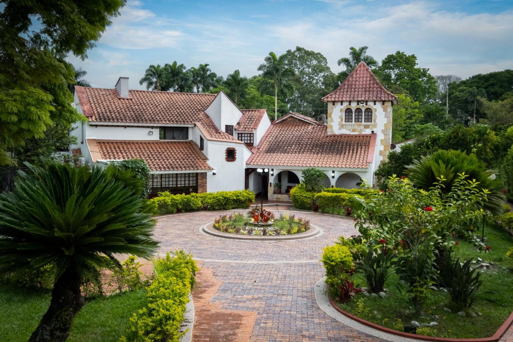 Hotel Chalet El Castillo By Majuva ลาเตไบดา ภายนอก รูปภาพ