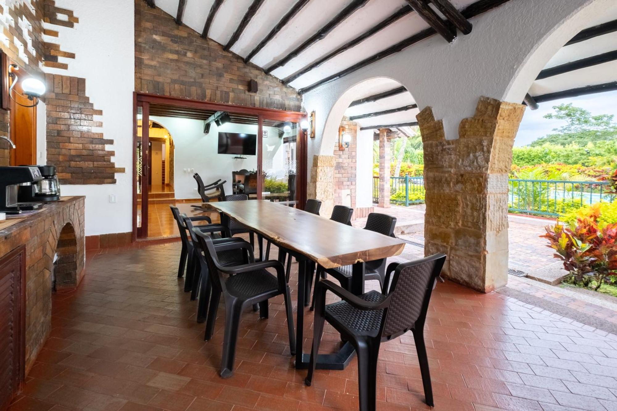 Hotel Chalet El Castillo By Majuva ลาเตไบดา ภายนอก รูปภาพ