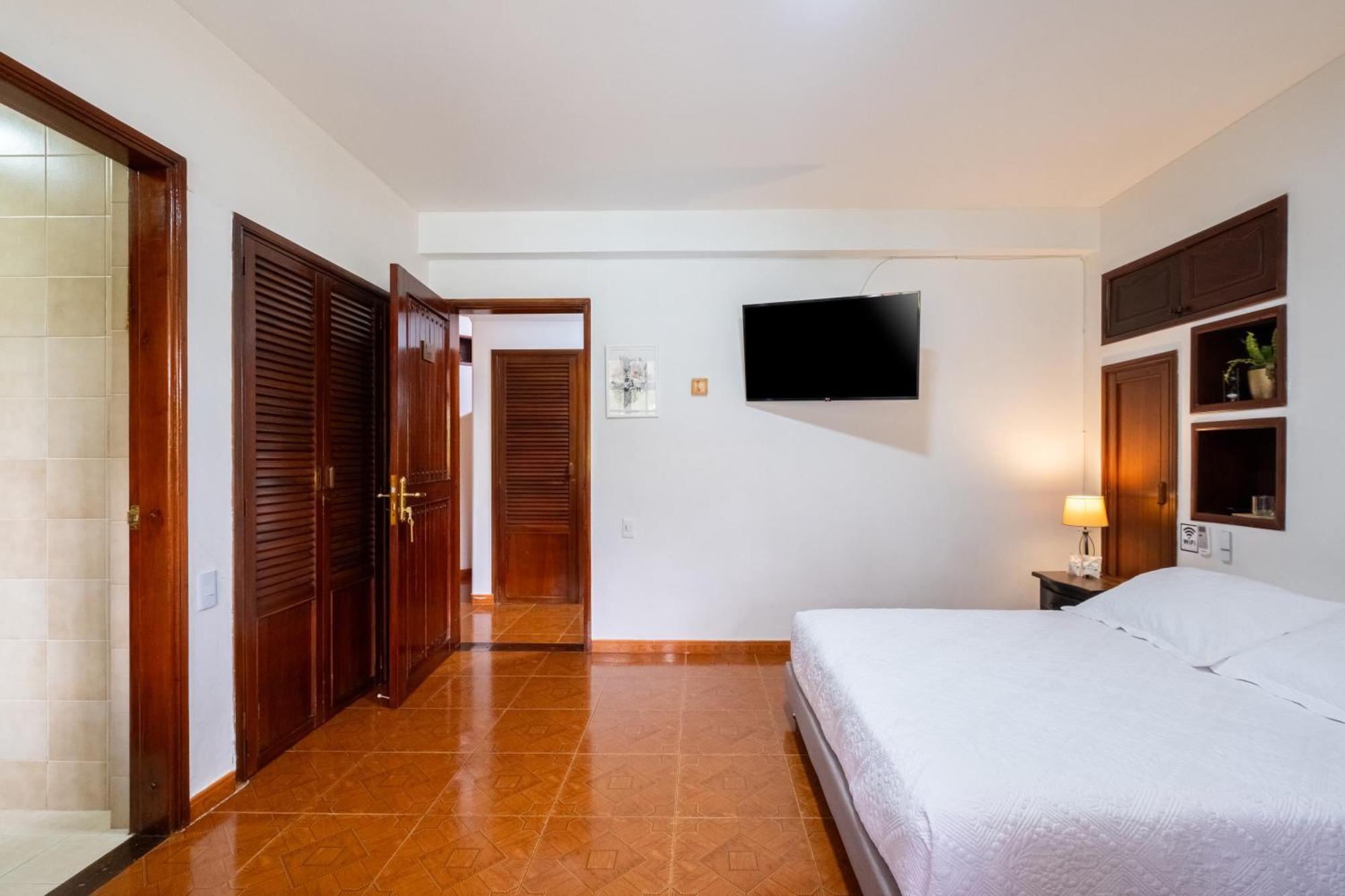Hotel Chalet El Castillo By Majuva ลาเตไบดา ภายนอก รูปภาพ