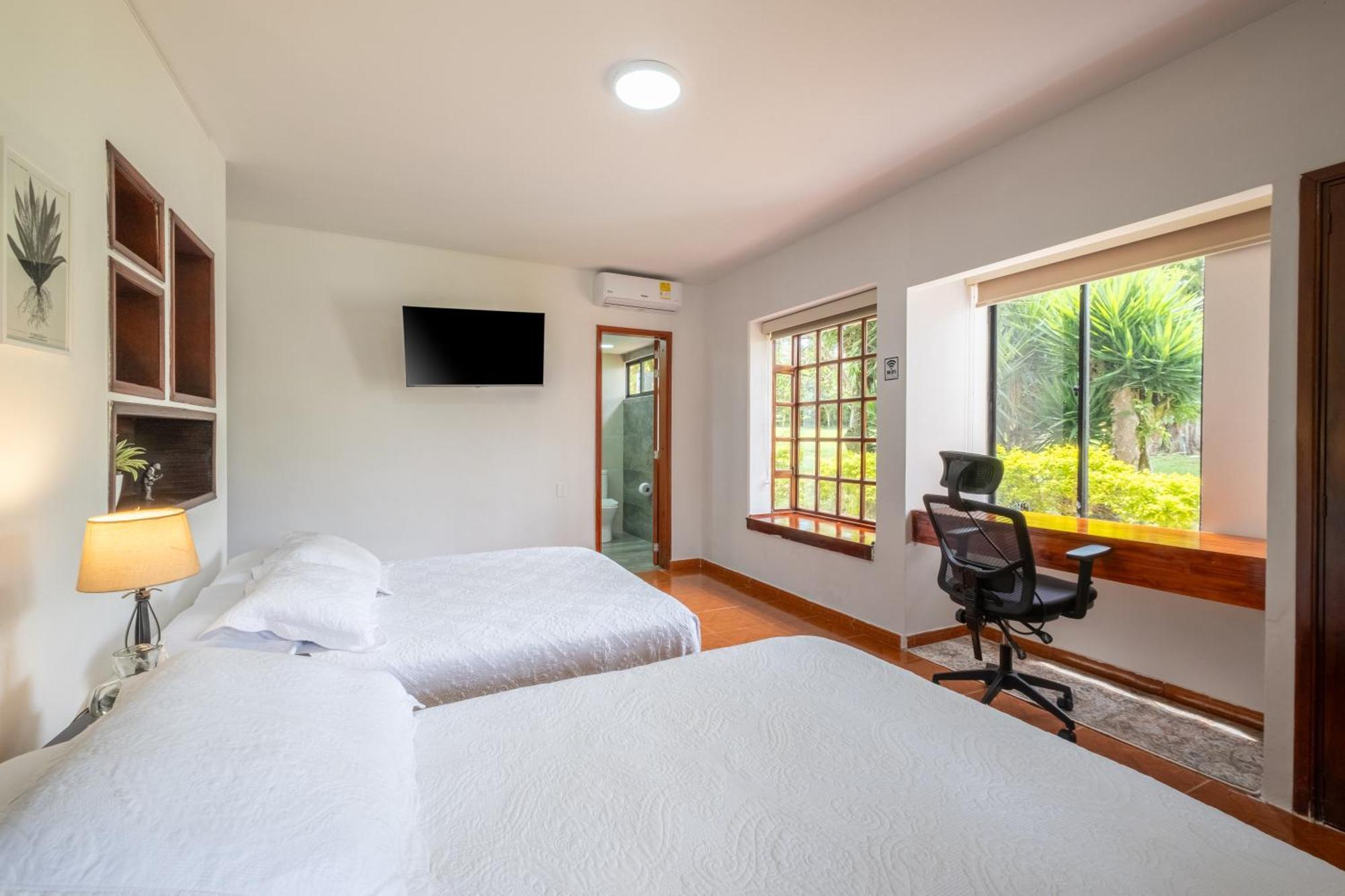 Hotel Chalet El Castillo By Majuva ลาเตไบดา ภายนอก รูปภาพ