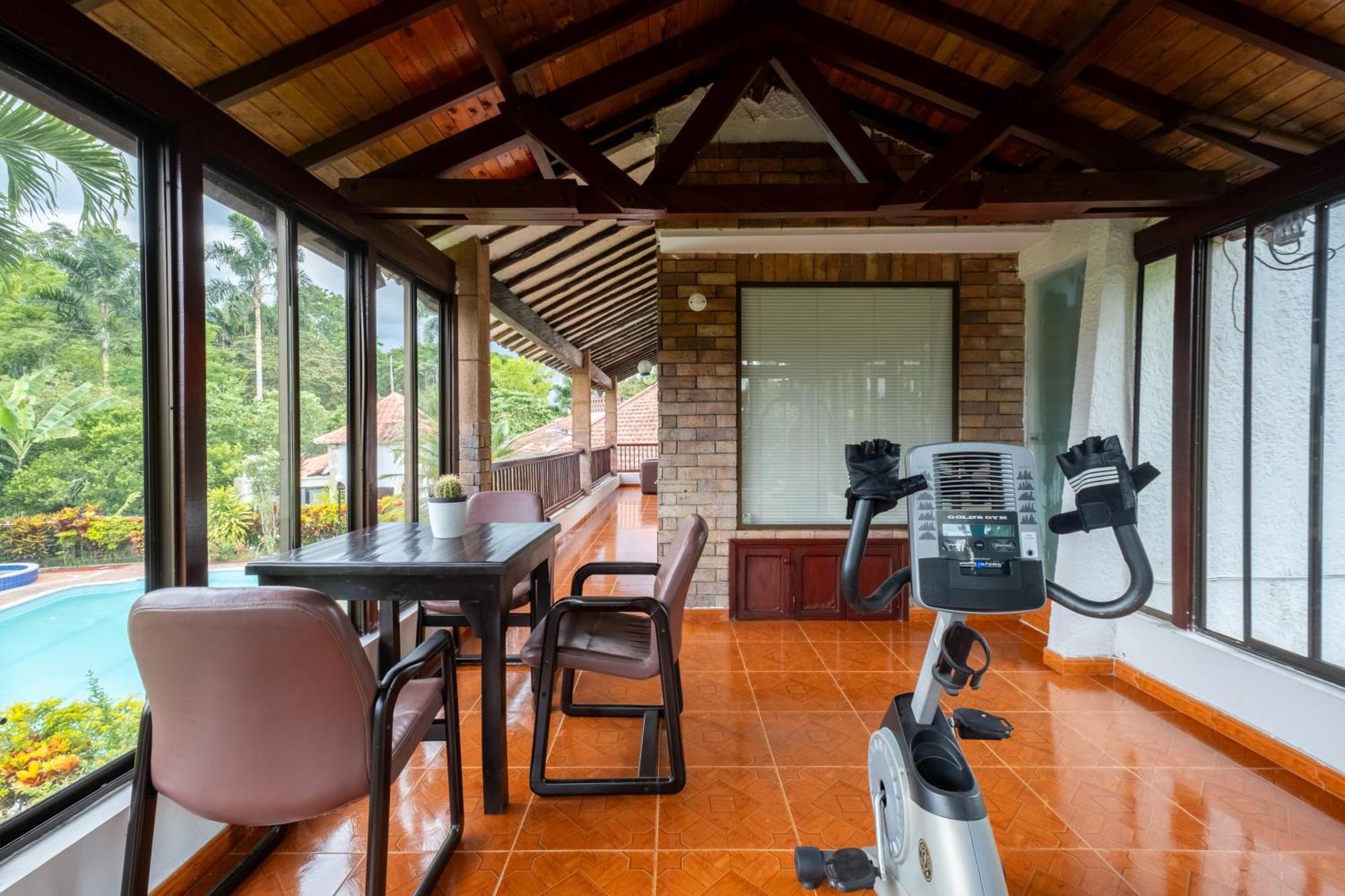 Hotel Chalet El Castillo By Majuva ลาเตไบดา ภายนอก รูปภาพ