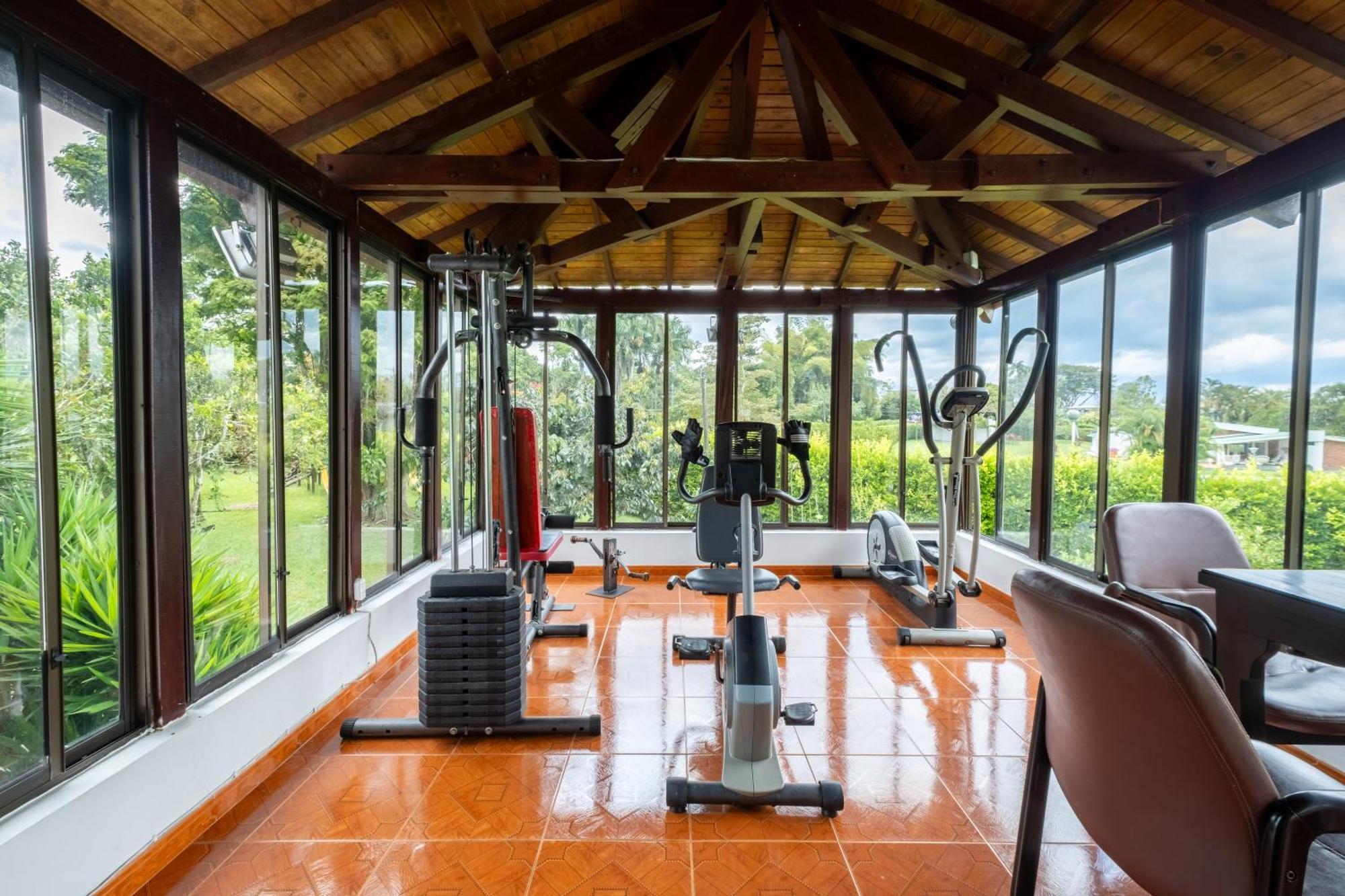 Hotel Chalet El Castillo By Majuva ลาเตไบดา ภายนอก รูปภาพ