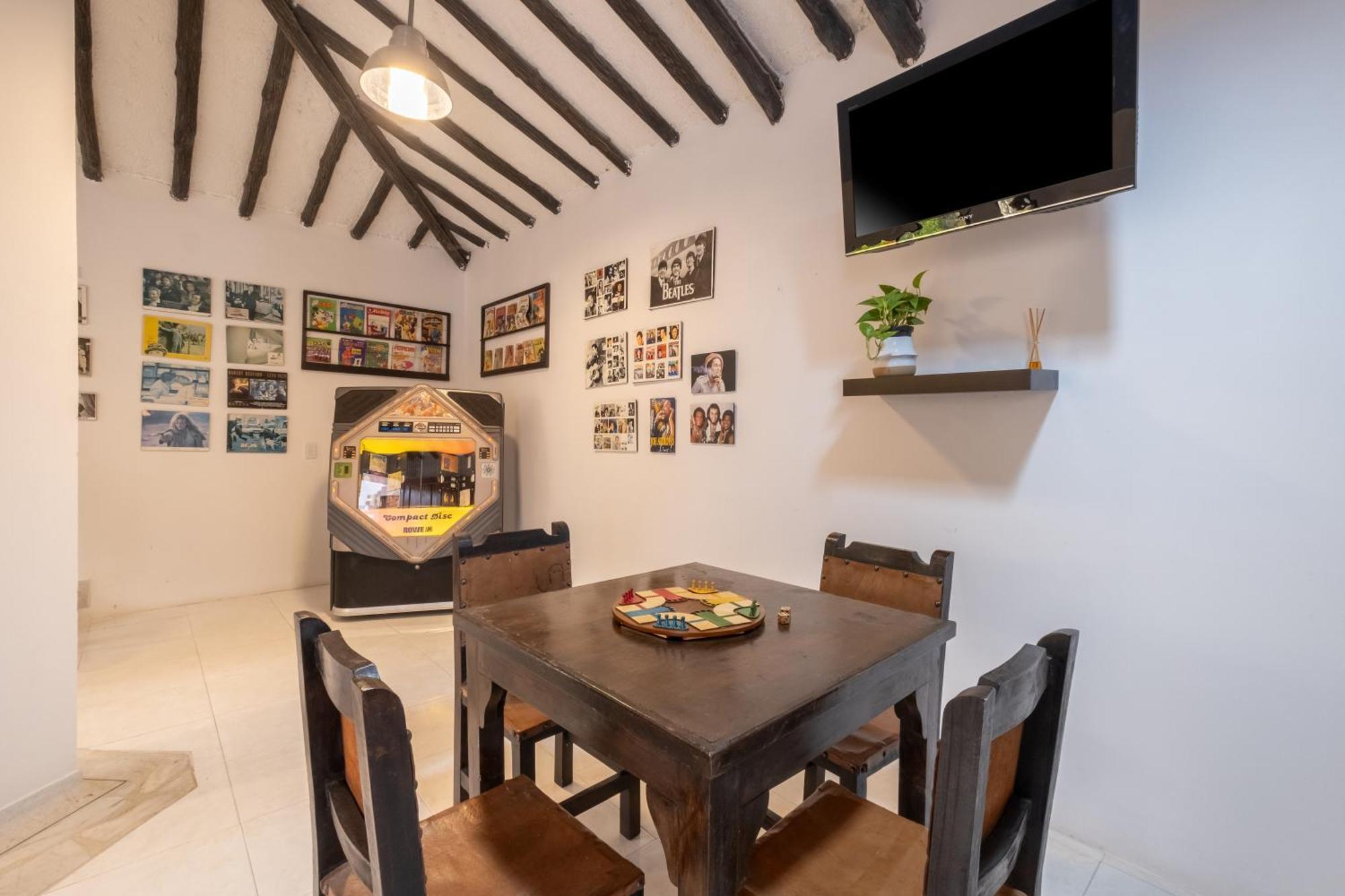 Hotel Chalet El Castillo By Majuva ลาเตไบดา ภายนอก รูปภาพ